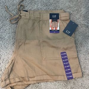 NWT Khaki GAP Shorts